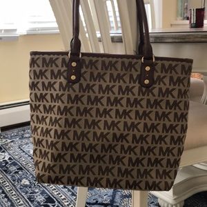 Authentic MK Michael Kors Tote